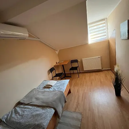 Homestay Sobe Zoka
