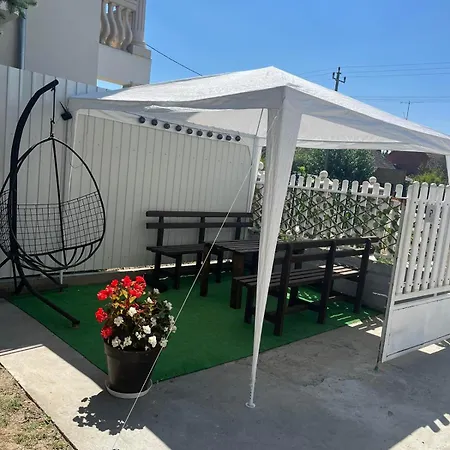 Sobe Zoka Homestay *