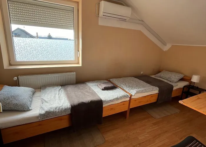 With Private Bathroom & Free Parking 