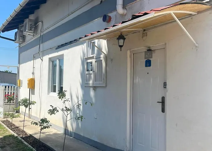 With Private Bathroom & Free Parking 