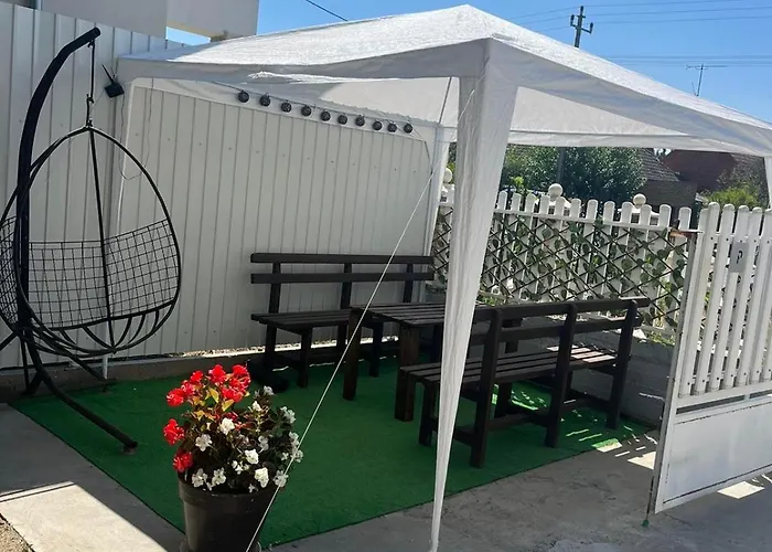 With Private Bathroom & Free Parking 