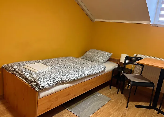 With Private Bathroom & Free Parking 