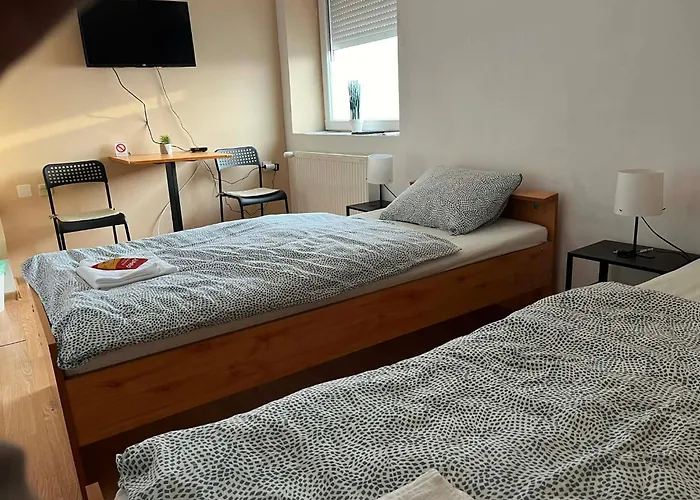 Δωμάτια σε οικογενειακή κατοικία With Private Bathroom & Free Parking 